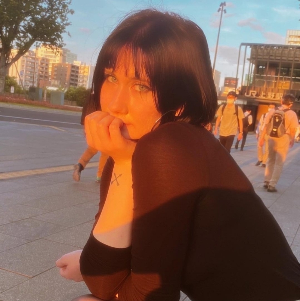 Meet your Posher, Shira